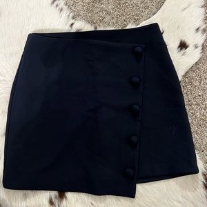 navy blue skirt